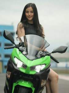 Kawasaki-Ninja-250-Fi-2018-downgrade