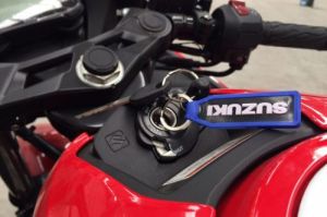 Suzuki-GSX-R150-key-shutter-2018
