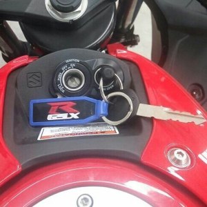 Suzuki-GSX-R150-shutter-key-2018