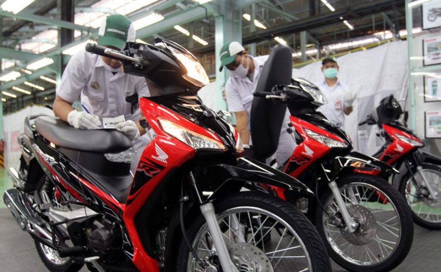 pilihan warna baru Honda Supra x 125 fi 2018